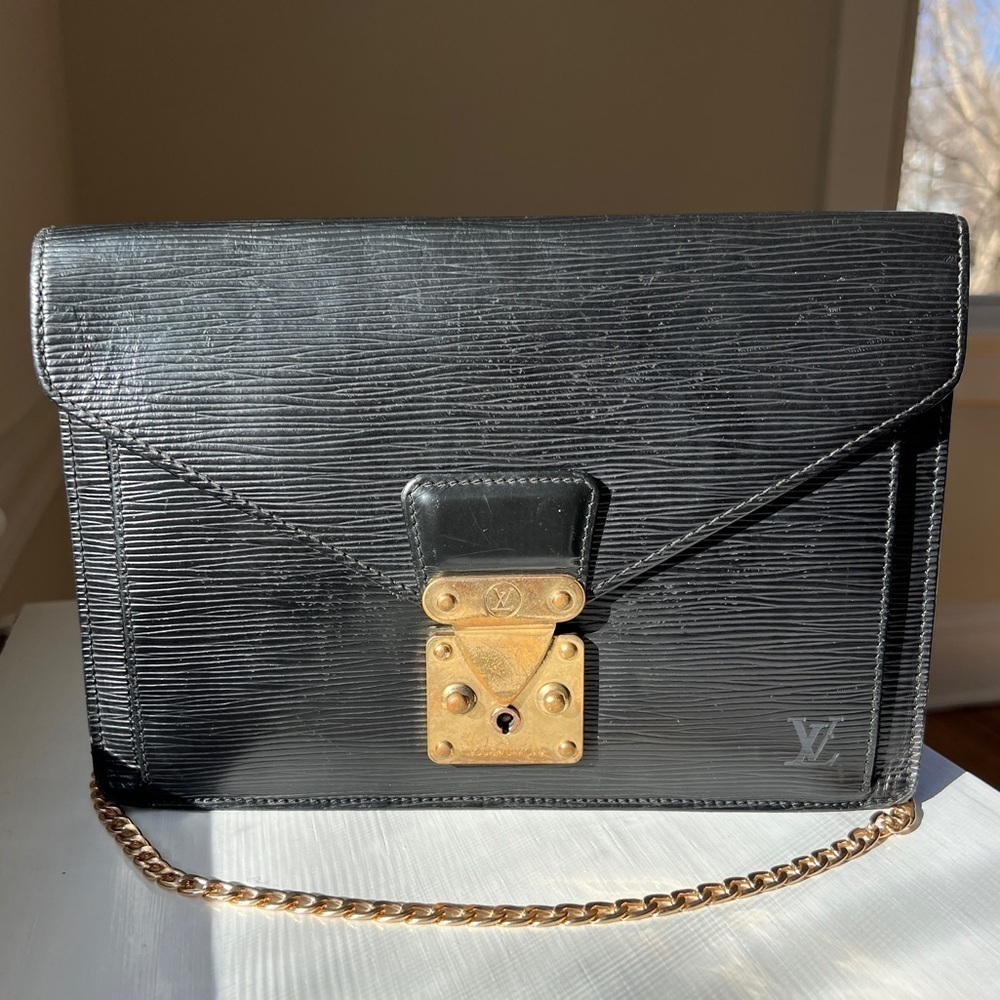 Louis Vuitton Epi Sellier Pochette Clutch Handbag!